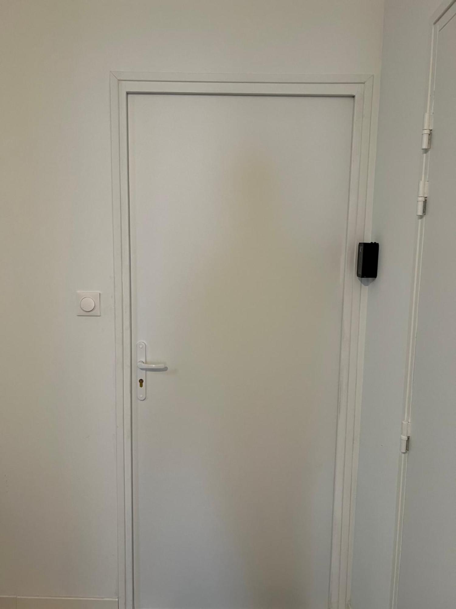 Fenix Appartement T2 40 M2 Cosy Rdc Plein Centre Ville Pierrelatte Eksteriør billede