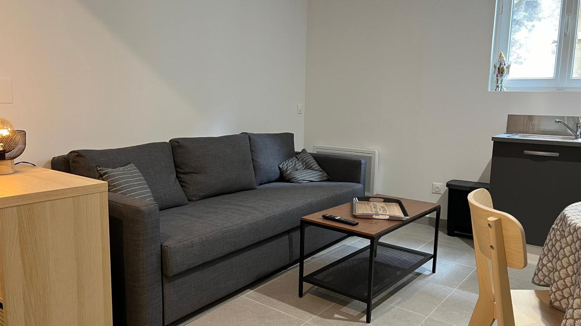 Fenix Appartement T2 40 M2 Cosy Rdc Plein Centre Ville Pierrelatte Eksteriør billede