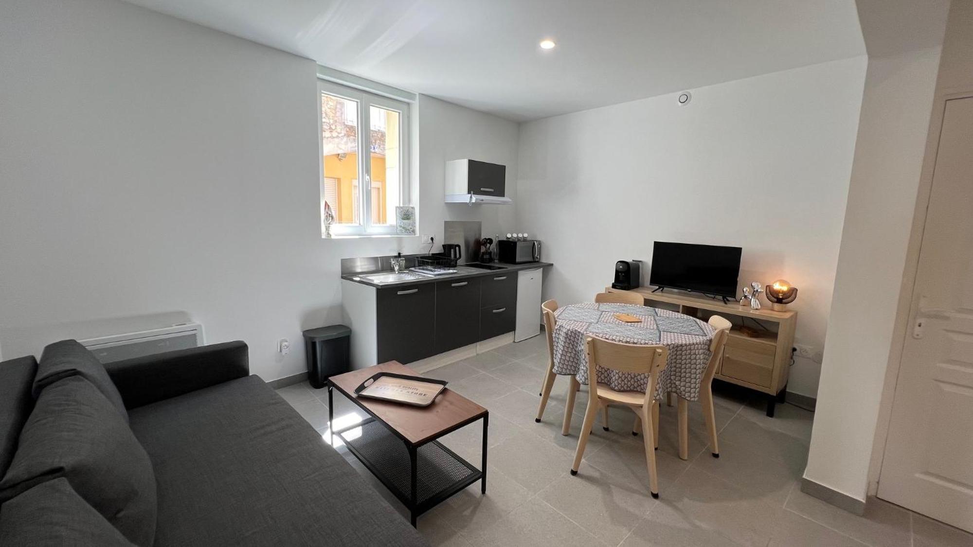 Fenix Appartement T2 40 M2 Cosy Rdc Plein Centre Ville Pierrelatte Eksteriør billede