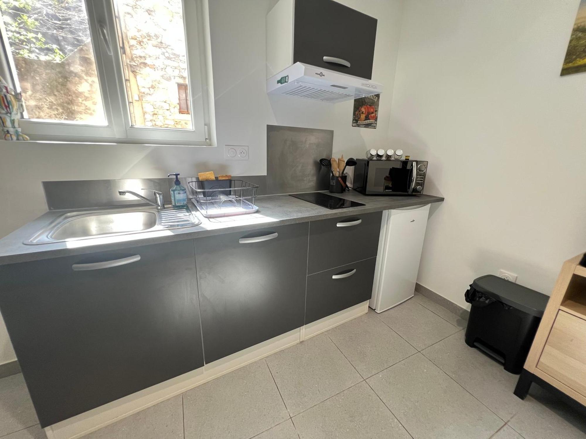 Fenix Appartement T2 40 M2 Cosy Rdc Plein Centre Ville Pierrelatte Eksteriør billede